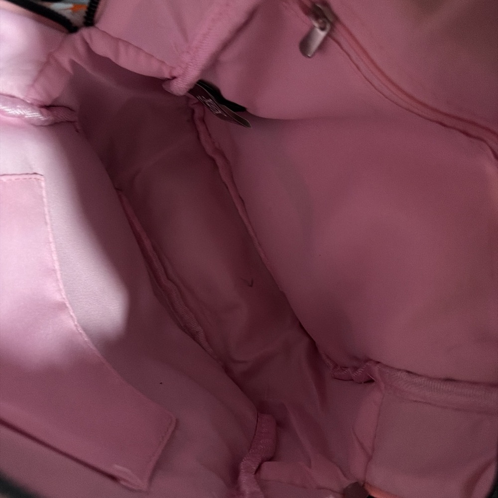 Nintendo Kirby Pink Backpack - Picture 4 of 6